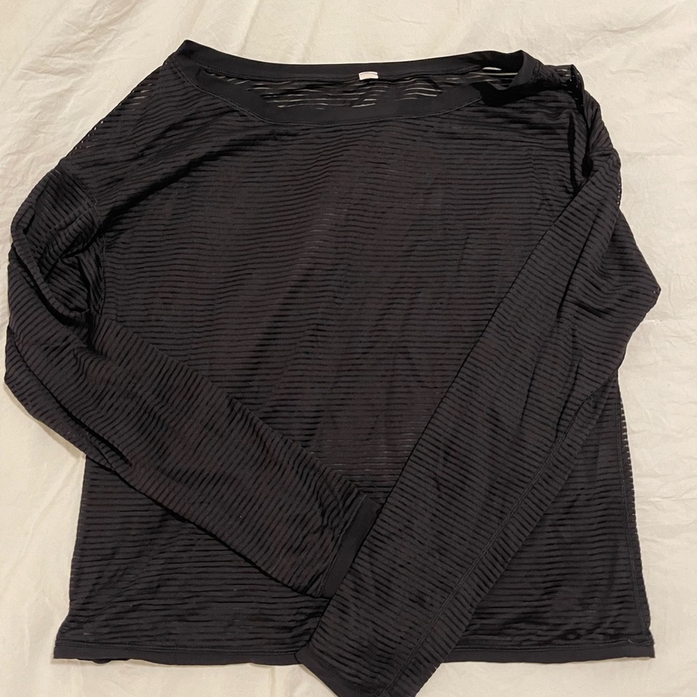 Womens lululemon long sleeve top